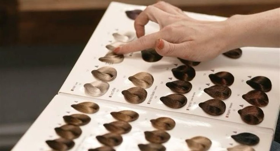 Hair color service